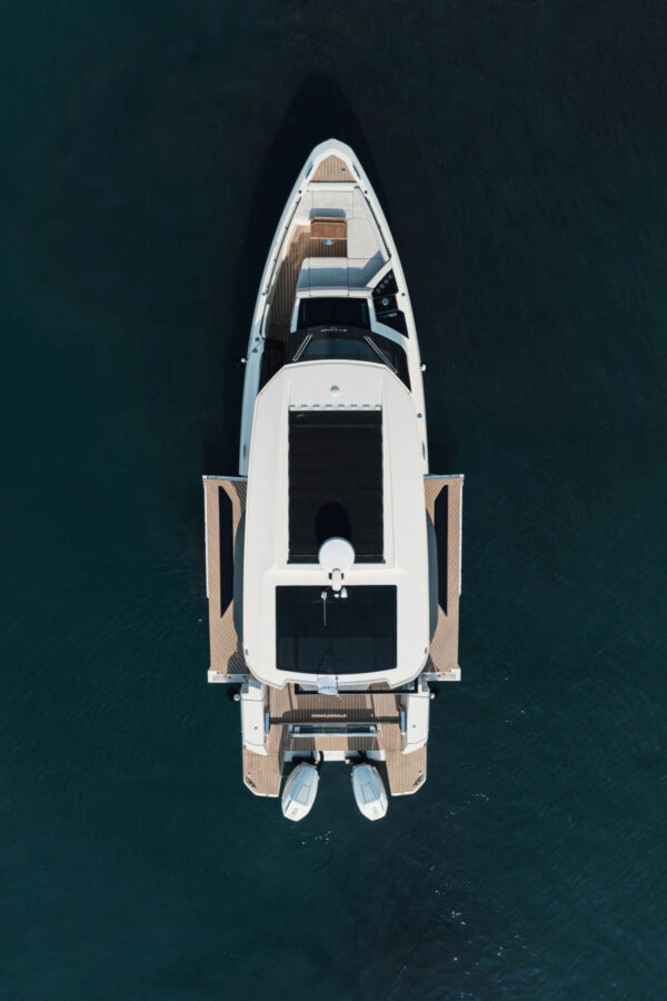 Experience an unforgettable Athens day cruise aboard the luxury Saxdor 400 GTO Golden Yachting and Sailing