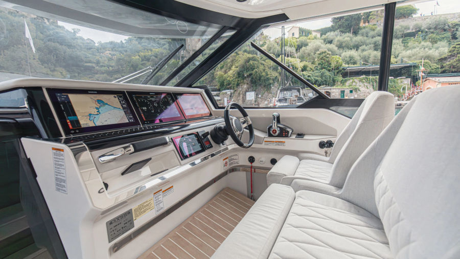 Experience an unforgettable Athens day cruise aboard the luxury Saxdor 400 GTO Golden Yachting and Sailing