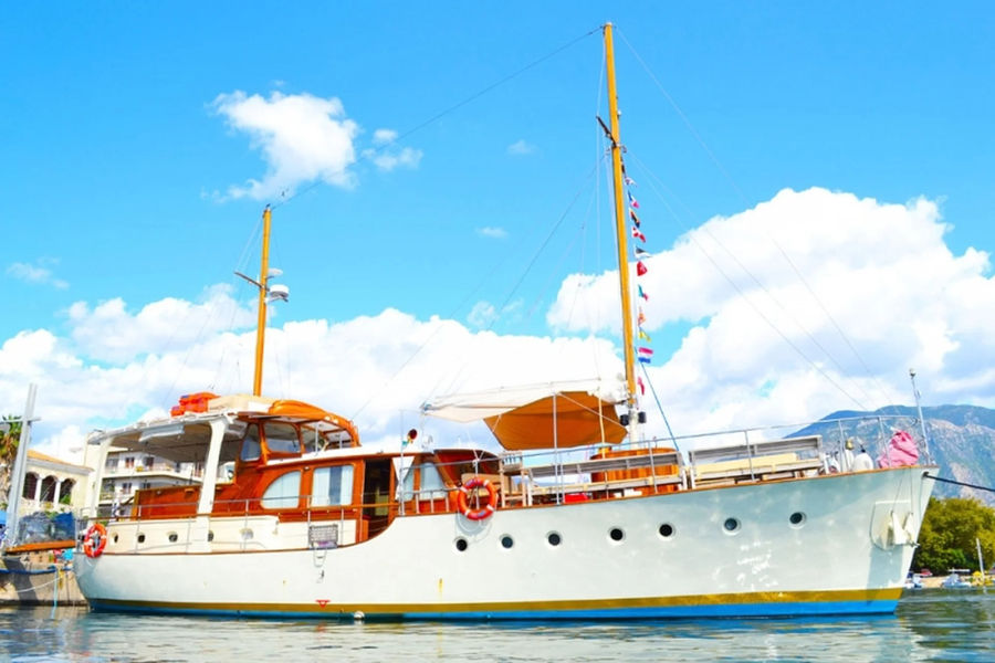 Luxury Full-Day Cruise on Feadship 65 in Athens Riviera - Exclusive Private Experience Golden Yachting and Sailing