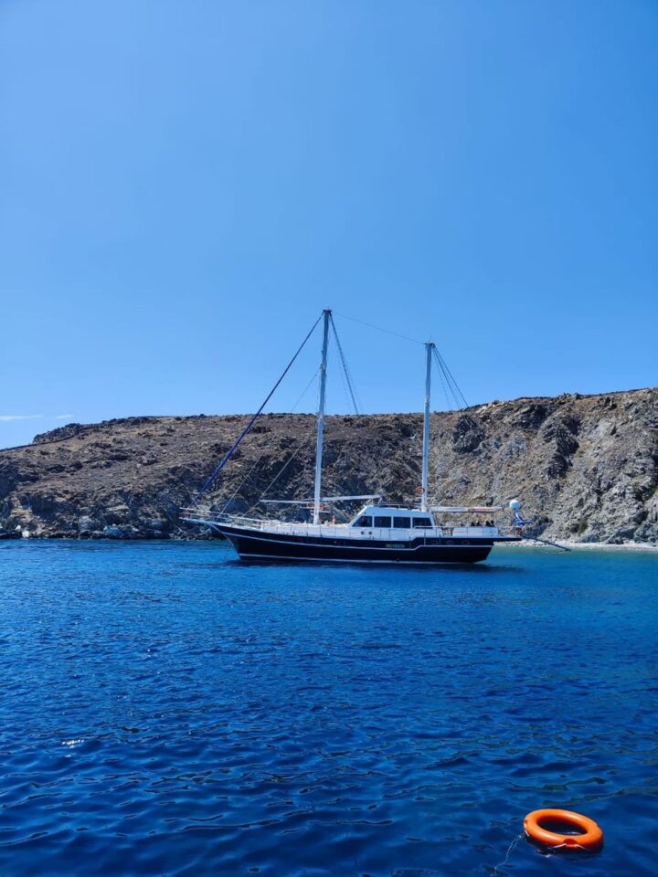 Mykonos Rhenia and Delos traditional boat cruise Golden Yachting and Sailing