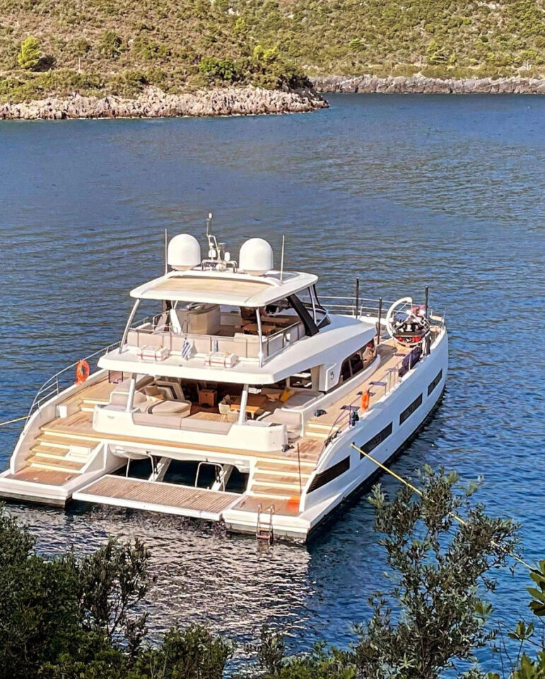 Charter Crazy Horse: A Luxurious Lagoon 78 Motor Catamaran for a Greek Adventure Golden Yachting and Sailing