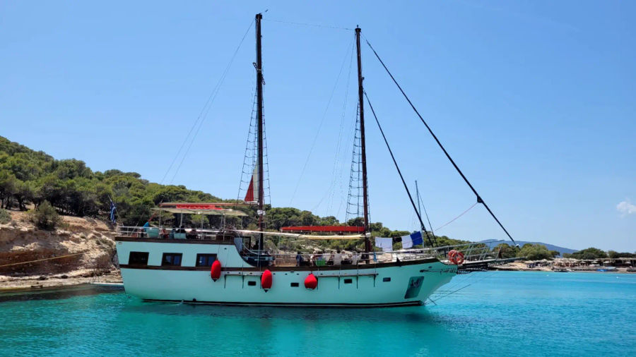 Athens Luxury Private Cruise to Aegina and Moni Golden Yachting and Sailing