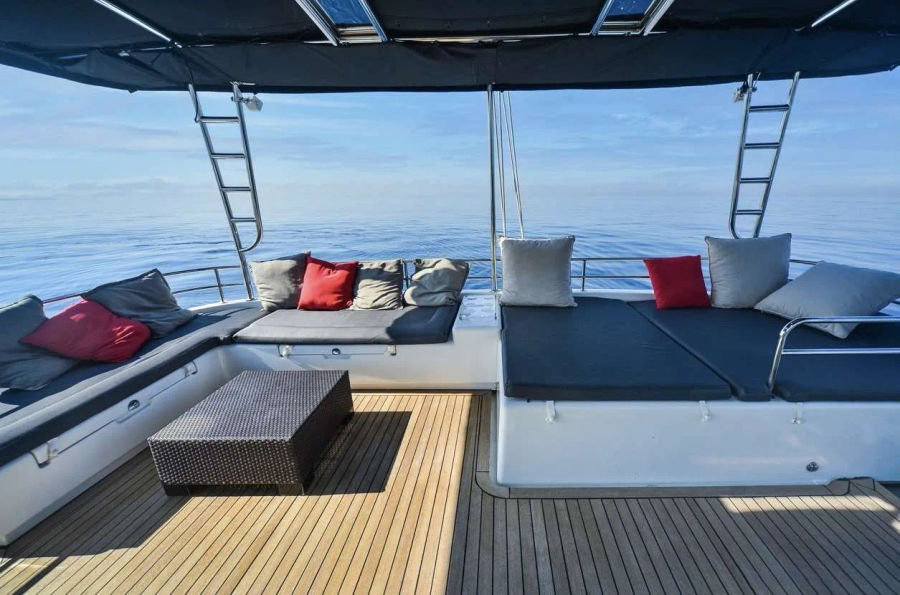 Mykonos Semi-Private Cruise – Lagoon 56 Morning & Sunset Tours Golden Yachting and Sailing