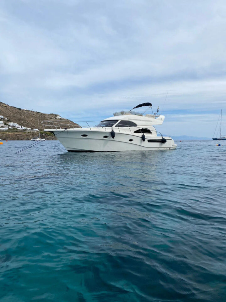 Mykonos Private Luxury Cruise/Tour with a motor yacht Rodman 43ft Golden Yachting and Sailing