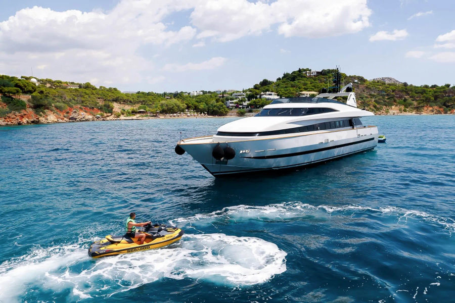 imgi_12_Theion-Baglietto-30.50m-Parsifal-Yachting-Charter-CA-5.webp