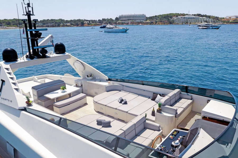 imgi_48_Theion-Baglietto-30.50m-Parsifal-Yachting-Charter-CA-41.webp