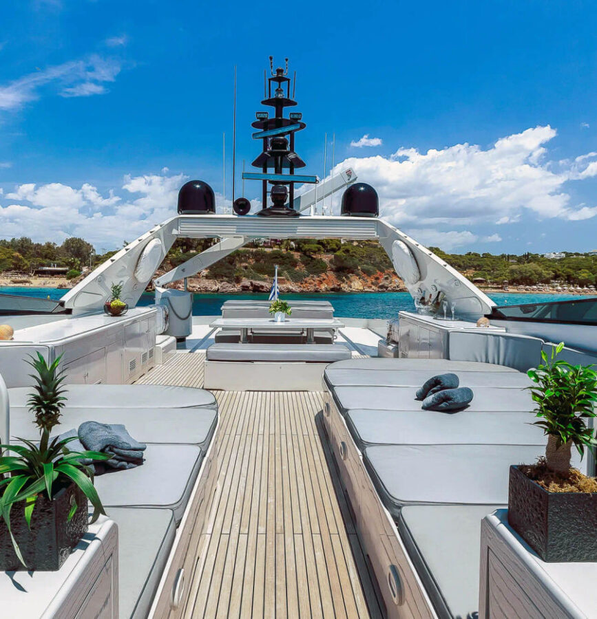 imgi_5_Area-4-entertainment-Theion-Baglietto-30.50m-Parsifal-Yachting-Charter-CA.webp
