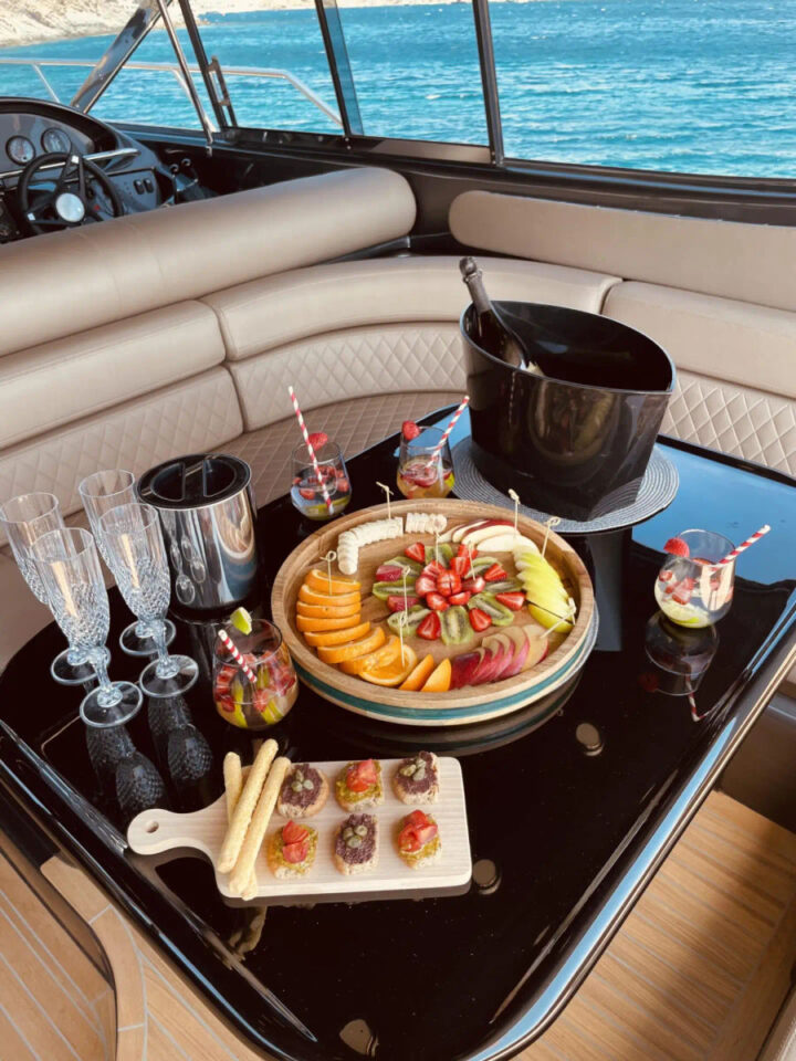 Full Day Private cruise with a motor yacht Sunseeker 68 Golden Yachting and Sailing